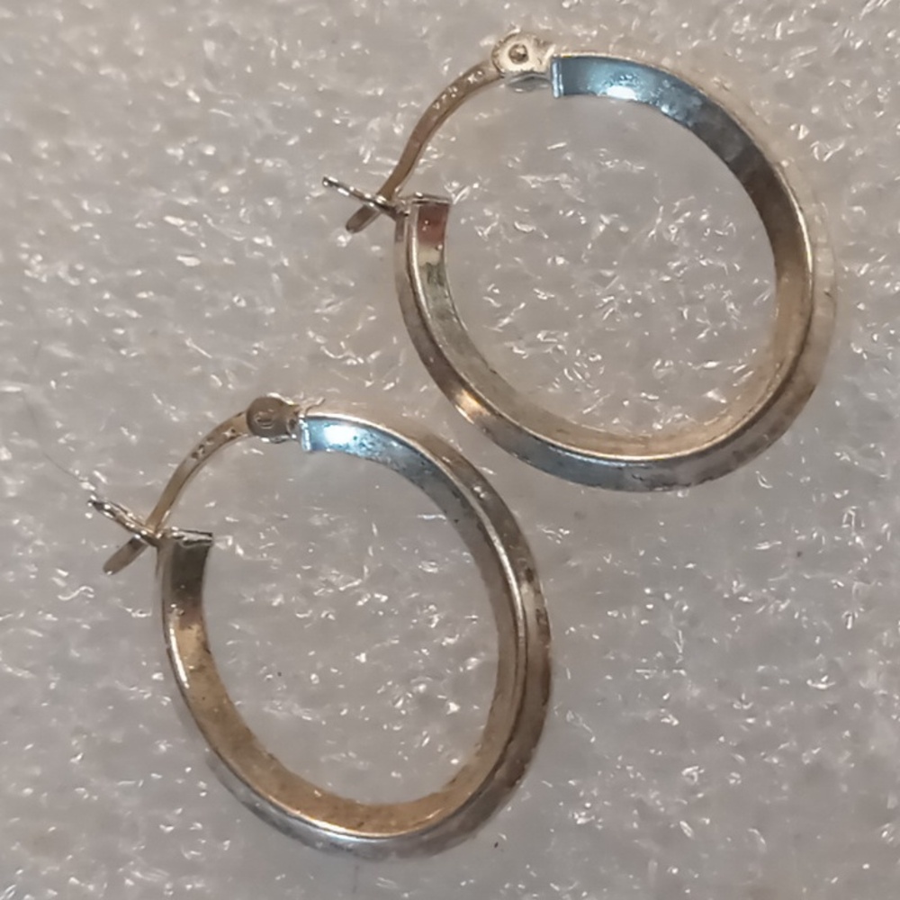 Sterling Silver 925 Oval Hoop Earrings. Lightweight Like New